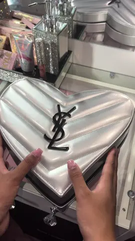@YSL Beauty @SAINT LAURENT #pr #gifted #ysl #yvessaintlaurent #yslbeauty #yslmakeup #makeup #beauty #yslbeautymakeup #yslbeautyblush #blush #blushtrend #liquidblush #asmr #makeupasmr #fyp #foryou #foryoupage #trend 