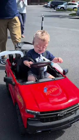 Raedyn has got some new wheels 💜 Huge Shout Out to Wyoming’s Child Development Center! Raedyn now has some independence as this car was custom built for him, and his accessories! Cannot wait to watch him explore! #risewithraedyn #pfeiffersyndrome #craniosynostosis #trachbaby #inclusion #acceptance #independence #gobabygo #cdcwyo #hotwheel