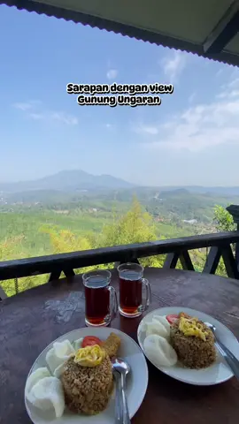 Rekomendasi wisata di daerah Tuntang, dengan view Gunung Ungaran, Gunung Telomoyo, Gunung Sumbing, Gunung Sindoro & Rawa Pening 📍@goa_rong_view  Jalan Lerak Lopait, Delik, Kec. Tuntang, Kab. Semarang, Jawa Tengah 🎟️ HTM 20K 🎡 Kids Friendly ada Playground  🗻 View 4 Gunung & Danau Rawa Pening 📸 Banyak Spot Foto Instagramable ⛺️Tersedia Glamping #goarongview #senjakita #glamping #sunset #wisata_jateng  #wisataambarawa #wisatasemarang #semarang #semaranghits #semarangexplore #semaranghitz #exploresemarang #dolansemarang #jatenggayeng #jateng #jatenghits #explorejateng #fyp 