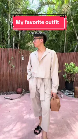 Lol but minus the bag if im going to the nail salon. Used to post fashion videos 😂 thought I’d show you one of my favorite outfits 🤎 #asian #viet #nail #nailsoftiktok #salonlife #salonowner #gay #gaytiktok #nailtok #nailtechlife #nailtok #fashiontiktok #fashion #fashiontok #coffee #coffeeoutfit 