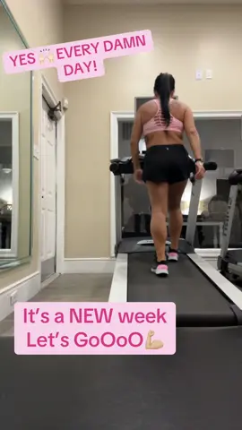There is not secret, but the KEY? Actually GET up and Let’s get MOVING💪🏼 #workout #treadmill #treadmillworkout #everyday #letsgo #Fitness #motivation #motivationmonday #yougotthis #goodvibes #goodmorning #fitmom #progressoverperfection 