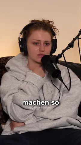 es ist oft in ordnung das zu tun, was für euch das beste ist <3 (solange ihr jemandem sichtlich nicht schadet) #clareonair #yanaclare #podcast 