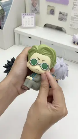 He’s such a cutie patootie 😭. Another day, another lookup hehe. I gave the first Nanami lookup that I unboxed to my sister 😂. #nanami #nanamikento #kentonanami #lookupfigures #lookup #anime #jujutsukaisen #jjk #gojo #megumi #fyp #figurine #nanaminkento 