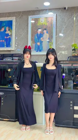 အတိုလေးလား အရှည်လေးလား🤭❤️ အပေါ်ထပ်လေးရောပါတာမှရှယ်တန်တာလေး❤️#foryou #fyp #tiktokmyanmar #yunn #mandalay 