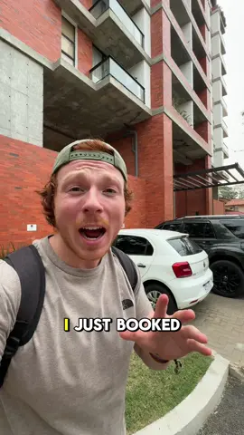 this apartment is a roller coaster of emotions 🇵🇾 #fyp #tellme #traveltiktok #backpacking #paraguay #apartment 