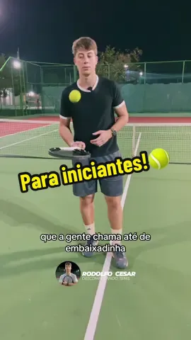 Hoje a dica é para você iniciante no esporte que gostaria de pegar mais controle de bola e estabilidade, treine estes exercicios até mesmo de sua casa! E no final deixei um DESAFIO rsrs 😆🎾 Poste e marque @descomplicando_tenis 🇧🇷!! Achou o desafio fácil? ⬇️⬇️⬇️⬇️⬇️⬇️ #tennis #iniciante #1 #tennisplayer #life #Love #lavercup #tokyo
