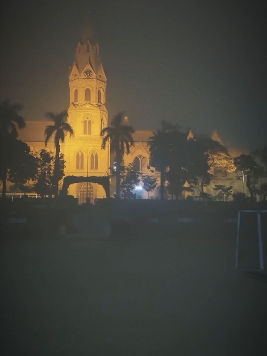 #GCU #gcuniversitylahore #ravians #capcut #lahore #pakistan #tiktok #night #alone #fyp #beauty @TikTok @GC University Lahore 