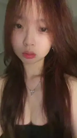 this draft of my red long hair 🥹 