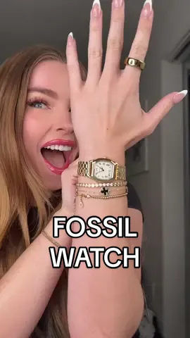 In case I didn’t say it enough.. IN LOVE with this watch!! 😂❤️ @fossil #fossil #fossilwatch #watch #goldwatch #vintagewatch #fashionwatch #watches 