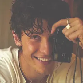 Fallin' All In You - Shawn Mendes || #shawnmendes #fallinallinyou #tradução #tipografia #lyrics #lyricsvideo #lyricstradução #fyp #trecho #traduçãodemusica 