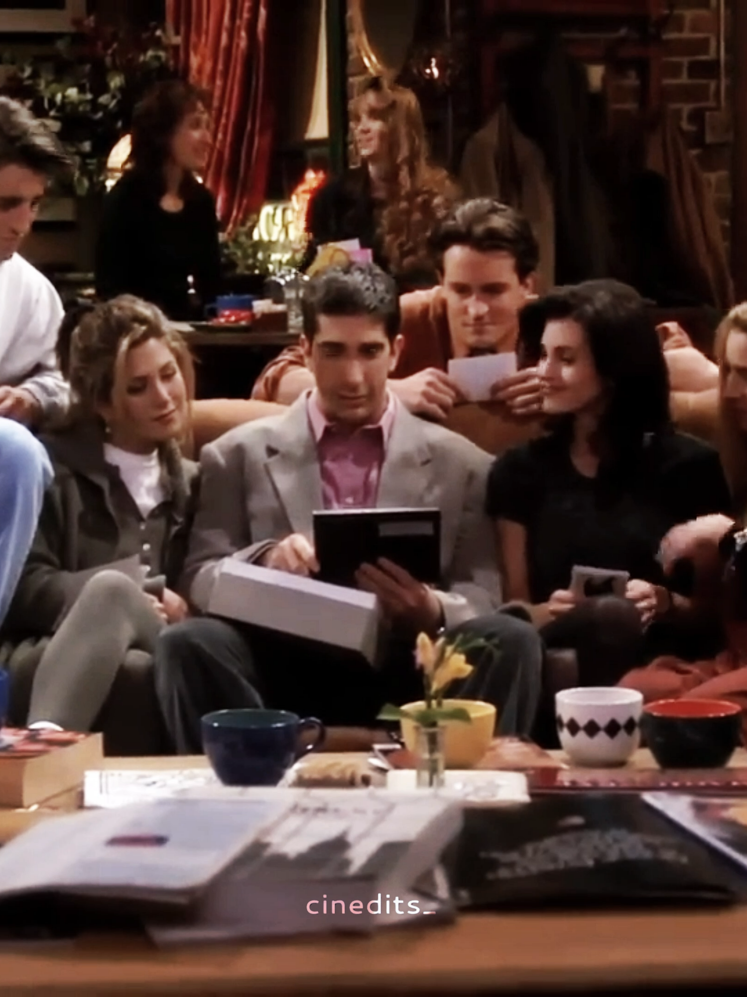 30 years of my comfort show #fy #fyp #friends #friendstvshow #friendsedit #edit #viral #friendsreunion #friends30 #90sthrowback #friendship #sitcom