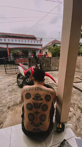 #DayakAhe  #TatoDayak  #BungaTerongDayak  #islandOfDayak 
