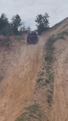Haval H9 overcomes challenges easily #haval #h9 #offroad #4x4 
