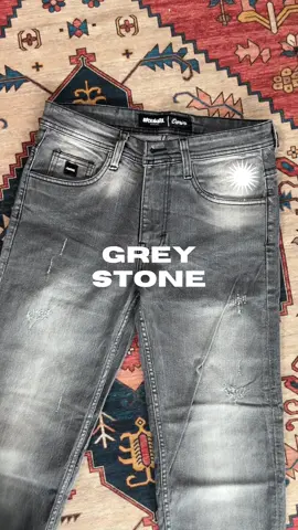 BACK IN STOCK!👀 Best Seller Item ‘Loose Pants Grey Stone’ tersedia dalam stock terbatas. Check out sekarang juga sebelum kehabisan!🫵👀🛒  #rockmaker #rockmakerdenim #celanadenim #celanajeans #denim #washedjeans #slimfit #slimfitjeans