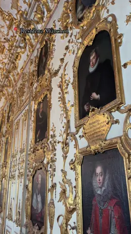 #museum #munich #münchen #bavaria #deutchland #germany #coquette 