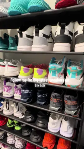 Follow me for all the dopest sneakers available on Tiktok AND the best prices 🫡 #shoes #sneakers #shoe #sneakerhead #stylishshoes #fashionshoes #comfyshoes #shoestyle #walkingshoes #runningshoes #tiktokmademebuyit 