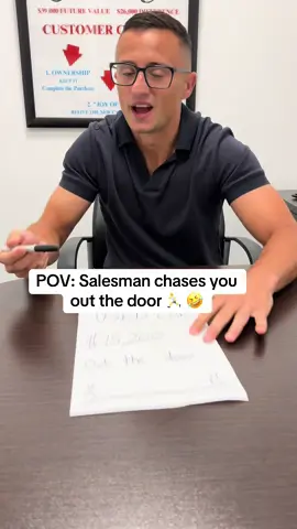 This ever happen to you? 🤣 #carsales #cardealership #carsalesman #carbuyingtips 