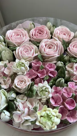 Зефирный букет🌸🤍  #zefir #zefirflowers #зефирнаяфлористика #зефирныецветы #зефирнаяфлористикаобучение  