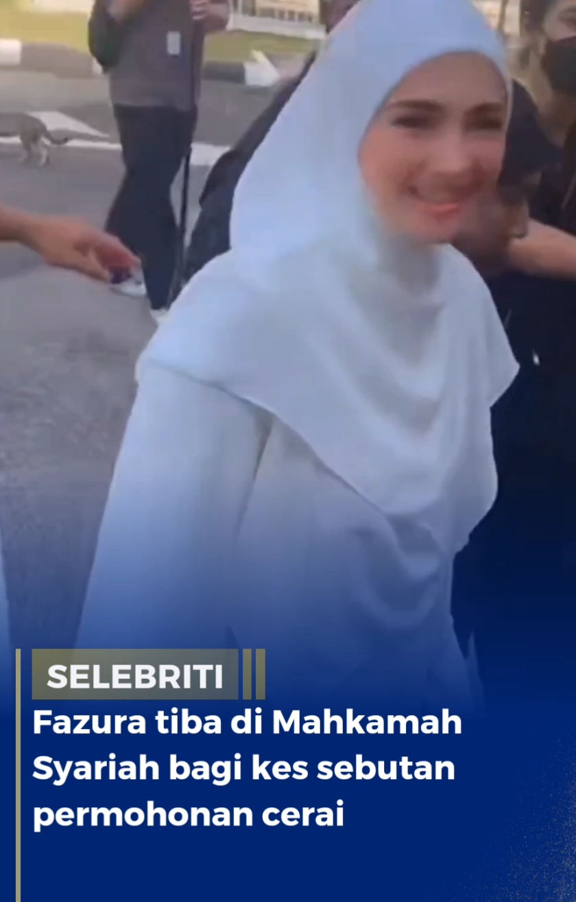 Fazura tiba di Mahkamah Syariah bagi kes sebutan permohonan cerai 📹: Malaysia Gazette/Live TT #fazura #fattahamin #rumahtangga #mahkamah #netizen #rakyat #viral #fyp 