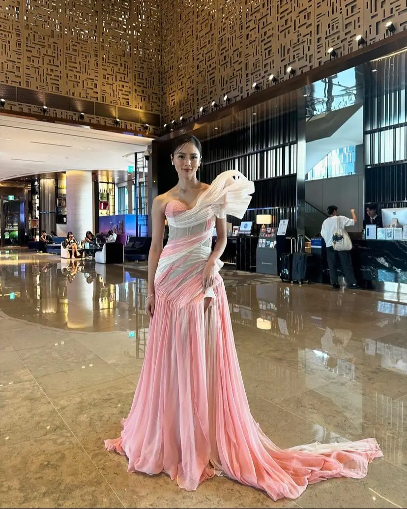 #KimChiu is ready for the ✨Seoul International Drama Awards✨where the “Multimedia Idol” will be receiving her “Outstanding Asian Star” award! 🤩 #ASEOULidWinForKim #SeoulInternationalDramaAwards2024 #TatakStarMagic #StarMagic