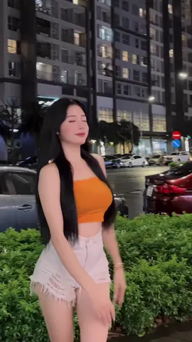Nhạc hot hay em hot #ngamgaixinh #dance #goicam #xuhuong 