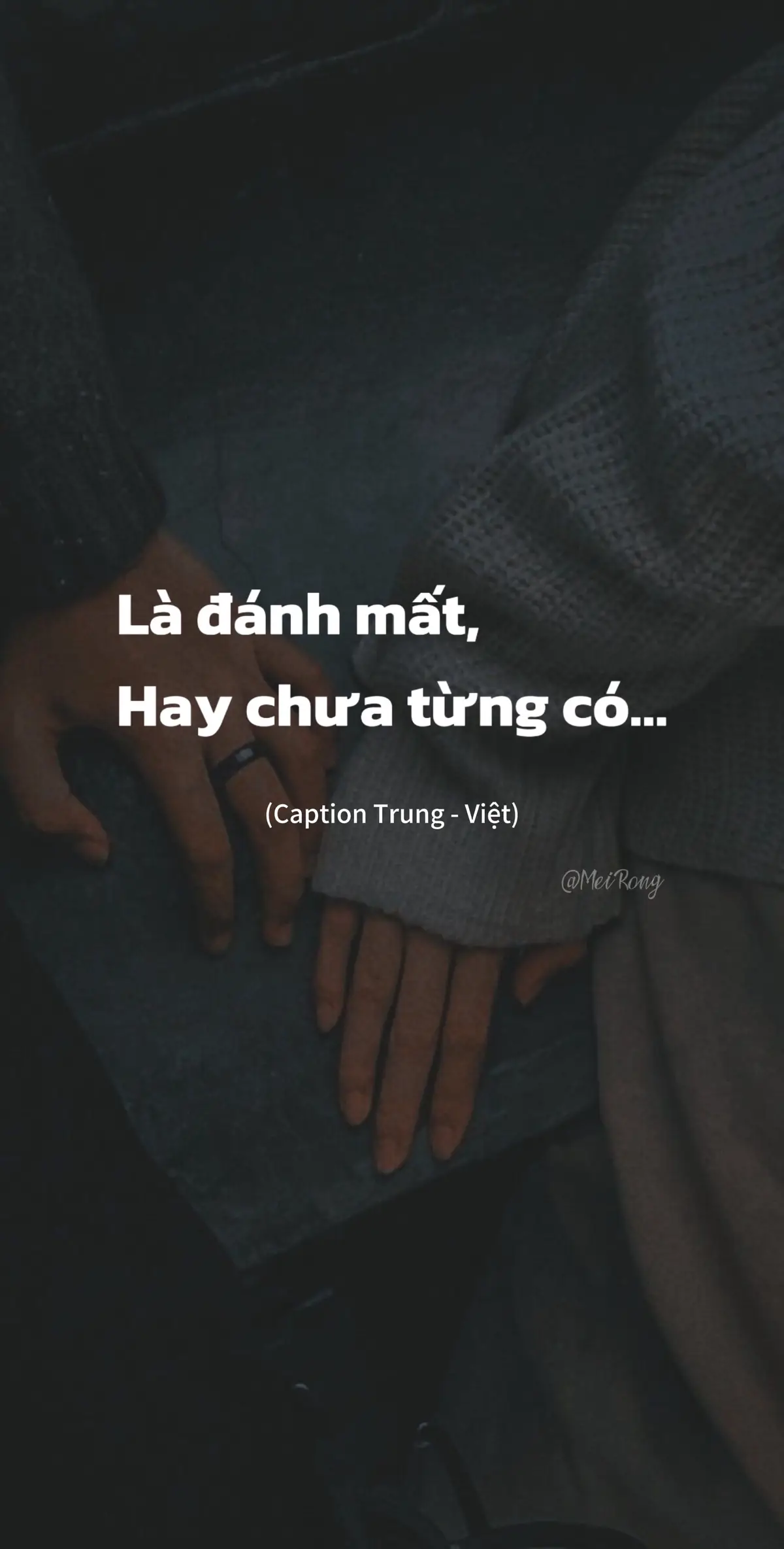 Là đánh mất hay chưa từng có? Có những mối quan hệ rõ ràng chưa từng là gì cả nhưng lại khiến ta lầm tưởng đã có tất cả. Rõ ràng không có nhưng vẫn sợ mất đi. Hoá ra bản thân ngộ nhận vị trí trong lòng người ta để rồi cố chấp níu giữ những thứ ngay từ đầu đã không thuộc về mình. Người ta thích ở trong đầu bạn, hơn là ở trong đời của bạn... #tiktok #tiengtrungtamtrang #captiontiengtrung #stttiengtrung 