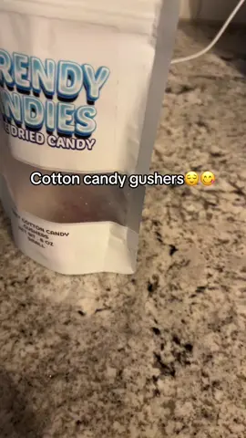 These are so good! #cottoncandygushers 