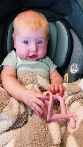 So blessed to be able to get to look over at this face whenever I’m “working” everyday!! Maybe being her daddys secretary isnt all that bad😍……. As long as hes out on the job and not bothering us!😜 #f#familycompanyg#georgesditchingu#undergroundconstructionu#utilityconstructionf#fypb#blessed