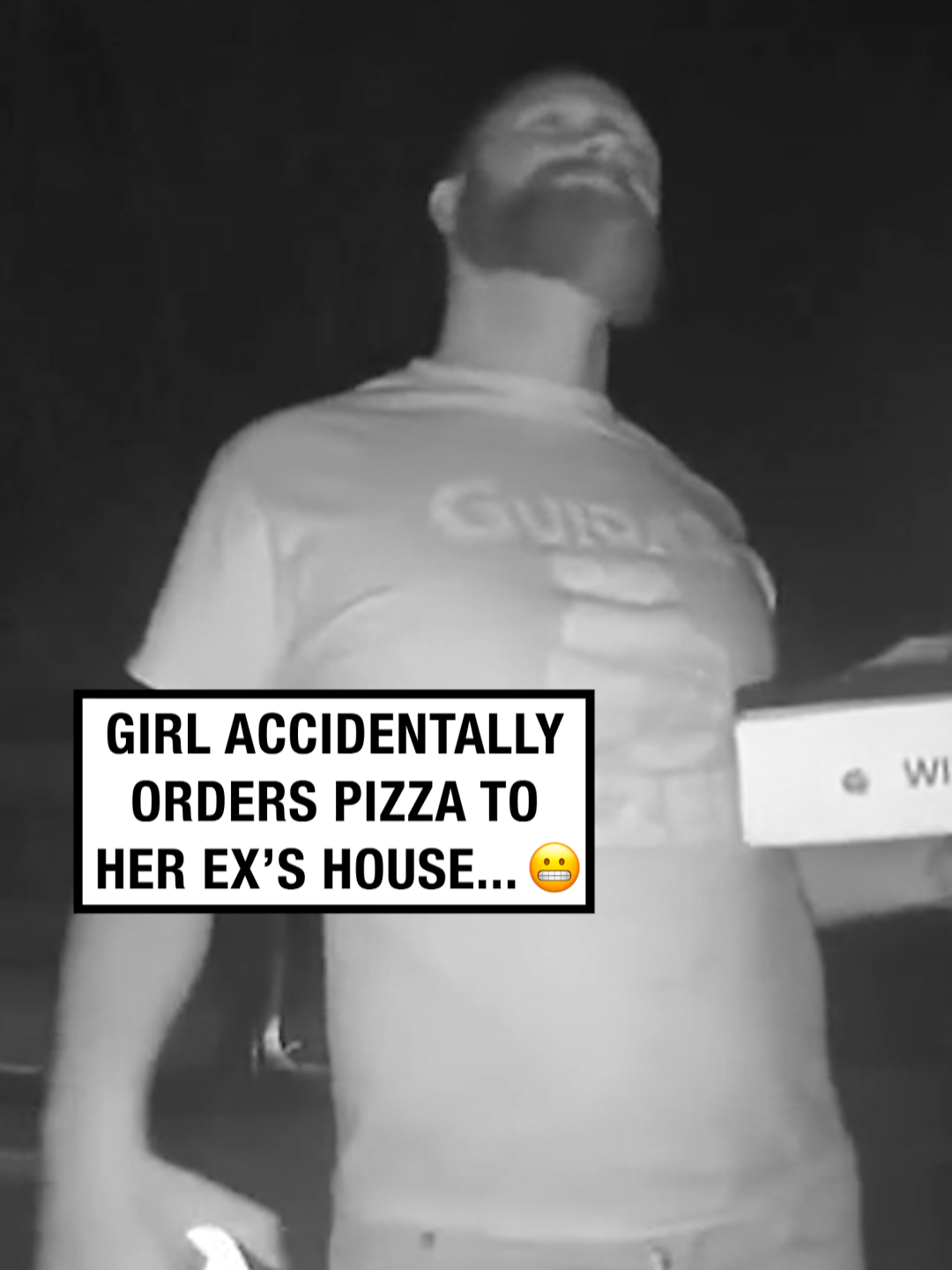 The pizza delivery guy is absolutely loving the drama here! 🤣👏 🎥 deannanicole96 / Collab #UNILAD #ex #dramatiktok #couple #breakup #fail #funnyvideo #pizza #takeaway