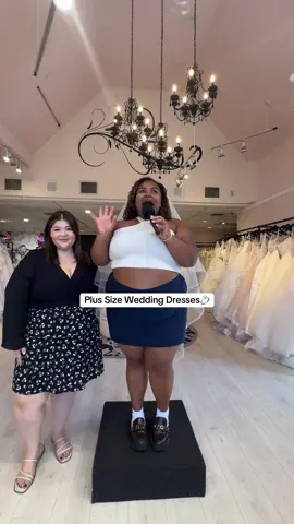 Which dress would you say yes to??🤩💍@Della Curva 