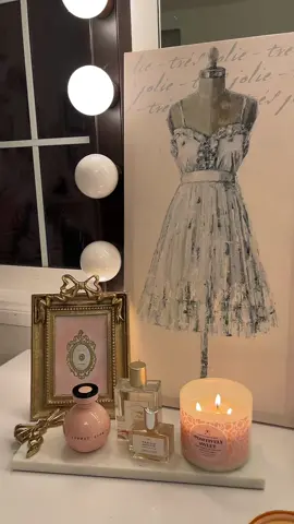 Perfume corner tour 🛁 #coquette #coquetteaesthetic #hyperfeminineaesthetic #vintage #sofiacoppolafilm #victorianhouse #apartment #bedroom #perfume #sofiacoppolafilm 