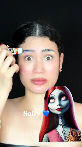 Soy inquieta no puedo evitarlo …💙🌹( SALLY). #sally #elextrañomundodejack #makeup #fyp #makeuptransformation 