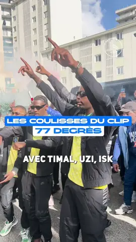 On était au tournage du clip 77 degrés avec Timal, Uzi, RK, Negrito, Sensey et ISK et on vous a filmé ça 🫢 C’est déjà dispo sur YouTube l’équipe !