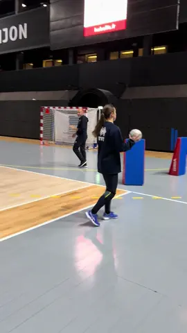 Entraînement tir - Ailière 1v1 👊 #MyJDA #JDAFamily #handball #1vs1 #training 
