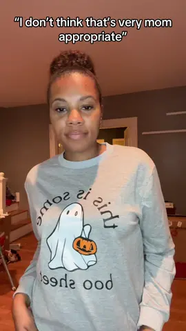 I love it 🎃🥰 #fyp #MomsofTikTok #momwear #fall #falldealsforyou  #Tiktokshopblackfriday#Fallfreshness#Falloutfits#Earthtone#beautifulyou #halloween2024 