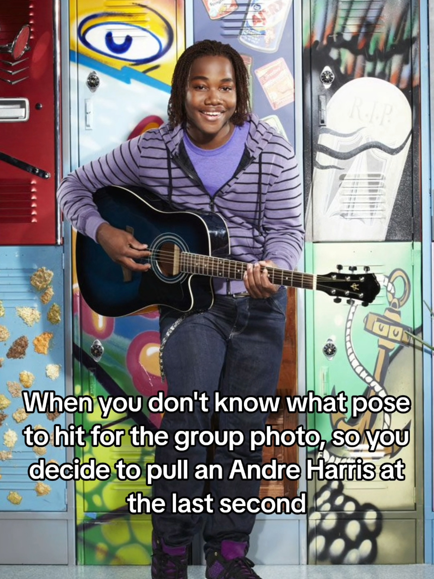 When you don't know what pose to hit for the group photo, so you decide to pull an Andre Harris at the last second #andreharrismeme #andreharrisvictorious #victorious #itsgeekz 