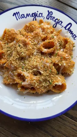 Save my 20 MINUTE BROWN BUTTER PUMPKIN ALLA VODKA w/butter toasted sage breadcrumbs for an easy fall weekday dinner!  Panko Breadcrumbs Ingredients 2 tbsp butter 1 cup panko breadcrumbs 8 fresh sage leaves chopoed ½ tsp salt ¼ tsp pepper Pumpkin Alla Vodka Ingredients 1 lb pasta of choice 3 tbsp butter ¼ cup olive oil 2 large shallots minced 3 cloves garlic cloves minced 2 tbsp tomato paste ¾ tsp salt ¼ tsp pepper ½ tsp nutmeg 1 ½ cup canned 100% pumpkin puree ¼ cup vodka ¾ cup heavy cream ¼ cup grated Parmigiano Reggiano cup pasta water To make the breadcrumbs add 2 tbsp butter to a small non-stick skillet and melt the butter over medium heat. Once the butter melts add the chopped fresh sage. Let the sage warm in the butter for about 30 seconds, then add the panko breadcrumbs, salt and pepper. Raise the heat to medium-high and toast the breadcrumbs until they are deep golden brown. Be sure to toss the breadcrumbs as they toast and then IMMEDIATELY transfer the breadcrumbs to a glass bowl once they are done. Bring a large pot of salted water to boil and begin cooking the pasta.  To make the sauce, add 3 tbsp butter to a large skillet and melt the butter over medium heat. Once the milk solids in the butter start to turn brown, lower the heat slightly and add the shallots and garlic. Sautee until the shallots are translucent, about 30 seconds, then mix in the tomato paste, pumpkin, salt, pepper, nutmeg, vodka and raise the heat back to medium. Let the alcohol in the vodka cook off, about 2 minutes, mix in the cream and the grated Parmigiano Reggiano and lower the heat.  At this point pasta should almost be done cooking. Reserve 1 cup of the starchy water and then strain the pasta. Slowly mix in the pasta water to thin the sauce, then mix in the pasta.  Plate and top with sage bread crumbs.  #EasyRecipe #pastarecipe #30minutemeals #yum #pumpkinallavodka #pumpkinrecipe  