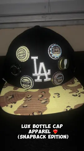 ❤️‍🔥Here’s another one of our Lux Bottle Cap Apparel Items (SnapBack Edition)❤️‍🔥 #custommade #itgirl  ✨This item is made to order & will take 5-10 to business days to be shipped!  $40🛍️(Pre-Orders are Available)✨ #jewelry #charms #accessories #fyp #viraltiktok #fashion #luxbaddie #bcu #daytona #orlando #itgirl#bottlecap 