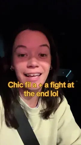 Its a great day to have chic fil a (This was filmed a few weeks ago) #Vlog #dink #dinklife #nokids #carvlog #car #drive #chicfila #bananacream 