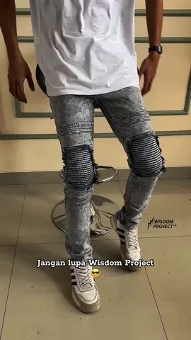Denim Bikers Grey acid patch R1 👌🏼. Dapetin Bonus buat kalian yang co di keranjang ya Gercep Co ⚡️ #wisdomproject #fyp #jeanspria #skinnyjeans #biker #celanabiker #acidwashjeans #denimpria #celanariders #wibgajian 