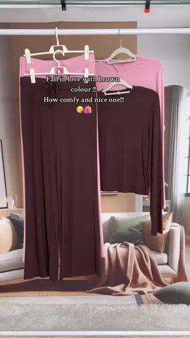 #coordset #twopieceset #longsleeves #comfy#pants#dailywear#casuallooks #tiktokmakemebuyit#spotlight#Autumn##blackfridaydeals #blackfriday #foryouday#halloweensale #blackfridayearlydeals 