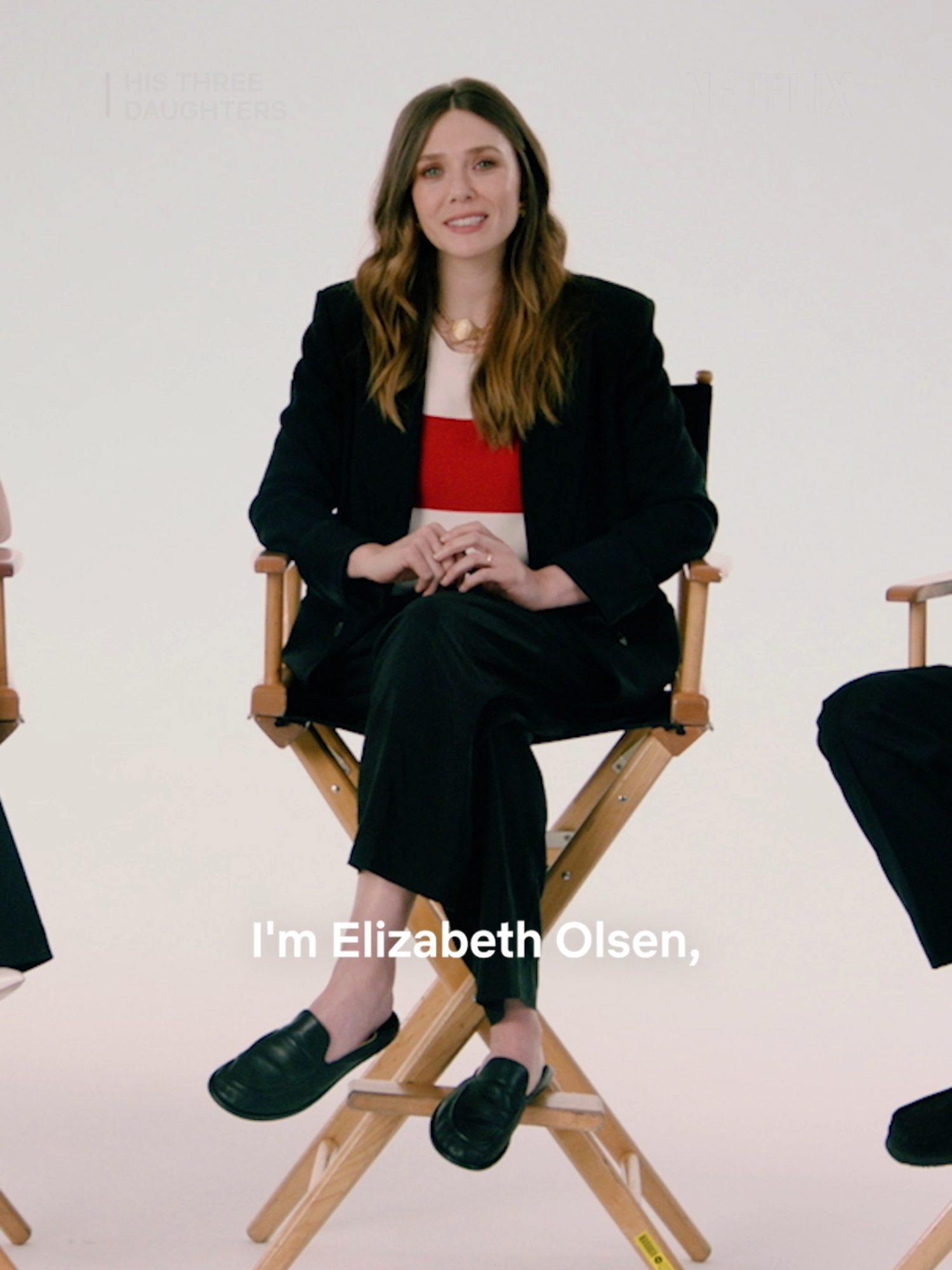 Natasha Lyonne, Elizabeth Olsen, Carrie Coon, and Director Azazel Jacobs break down what it was like to film the pivotal obituary writing scene, shot by shot. #HisThreeDaughters