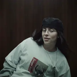 Billie knew what she was doing when she looked at the camera like that | Ignore the glitches 😖 #billieeilish #birdsofafeather #musicvideo #lanadelrey #sadgirl #edit #foryoupage #for #you #page #fypツ #fyp #viralvideo