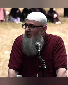 Vjeruj u Allaha i ustraj! #foryou #zatebe #drsafetkuduzović 