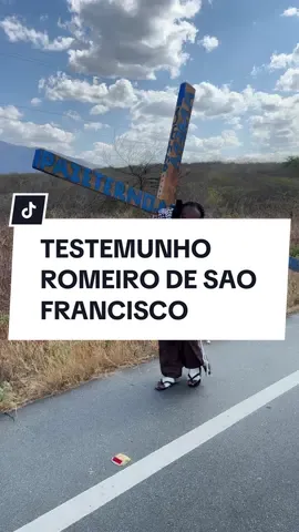 TESTEMUNHO DO ROMEIRO QUE CARREGAVA UMA CRUZ DE 6x2 COM 70 QUILOS.  #catolicos #fe #deus #nordeste #foryoupag #viraltiktok 
