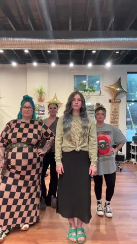 Just me and my ✨HAIR CLICK✨💇‍♀️ @hannah @Paige | Cincinnati hairstylist @Mermeg #hairtok #hair 