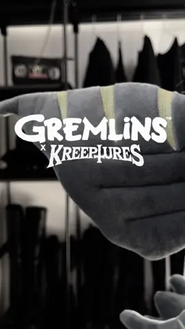 Call pest control... We've got GREMLINS 😈 📸: @quimimo #KILLSTAR #KREEPTURES #PLUSH #PLUSHIE #PLUSHTOY #GREMLINS #FORYOU © & ™ Warner Bros. Entertainment Inc.