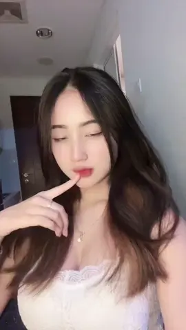 bangun tidur #viraltiktok #tiktokhot #fyp #fakebodyy⚠️ #xyzabc #kuntibogel #shellaanandaa02 #soundviral 
