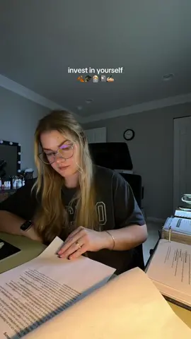 Go for it 👩🏼‍💻🫶🏻 #investinyourself #studymotivation #studytok #studytiktok #studyvlog #studytimelapse #studyvibes #studyaesthetic #studywithme #onlinestudies #studygirl