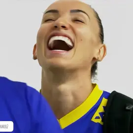 Quem caiu? 😏😍 #gabiguimaraes #gabiguimaraes10 #gabi #foryou #volleyball #voleibolfemenino #brazil 
